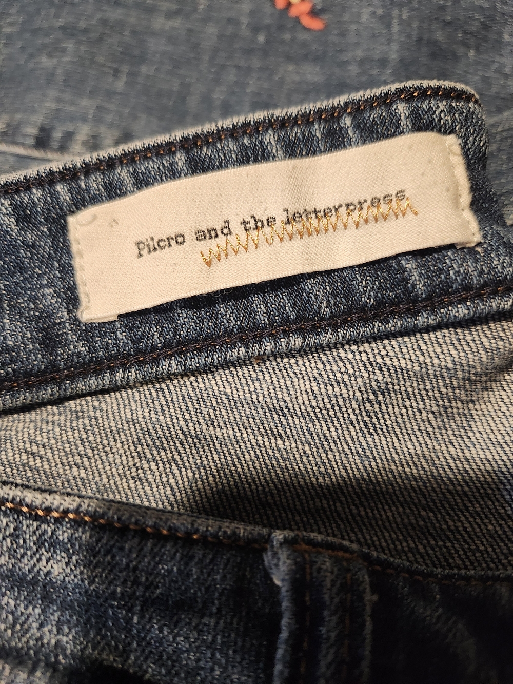 Women's Blue Embroidered Floral Jeans - Picture 2 of 5